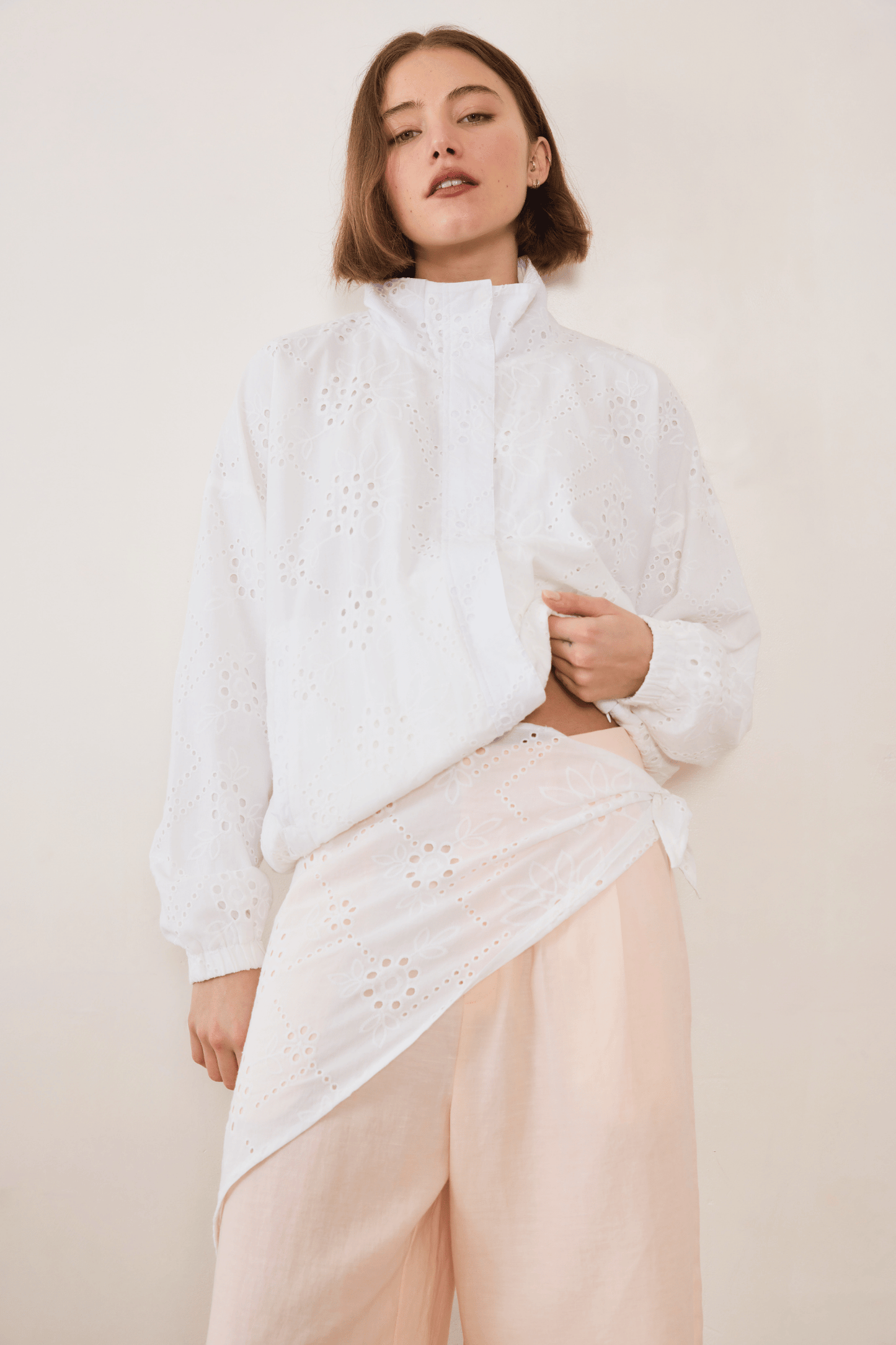 Triangle Scarf - Broderie