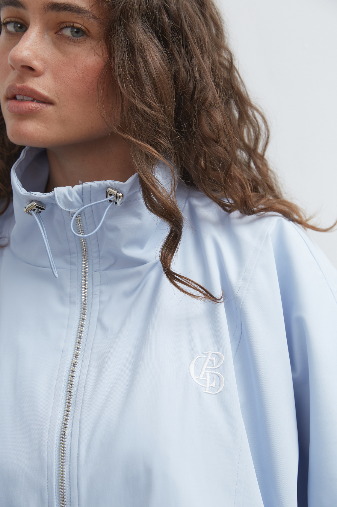 Bentley Windbreaker - Baby Blue