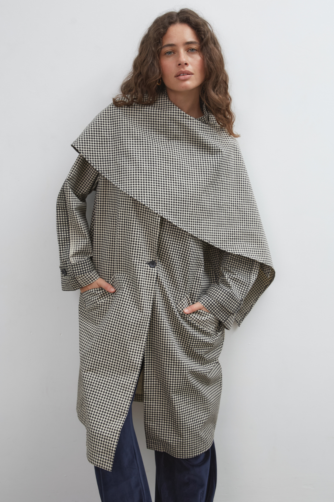 Lady Gingham Trench - Black/White