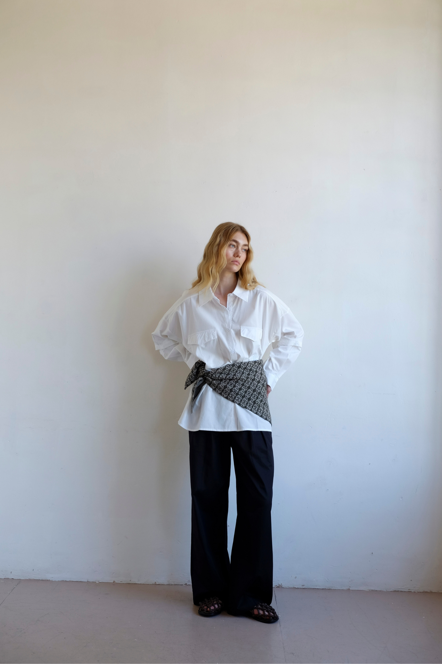 Monogram Scarf - Dark Grey/Lilac