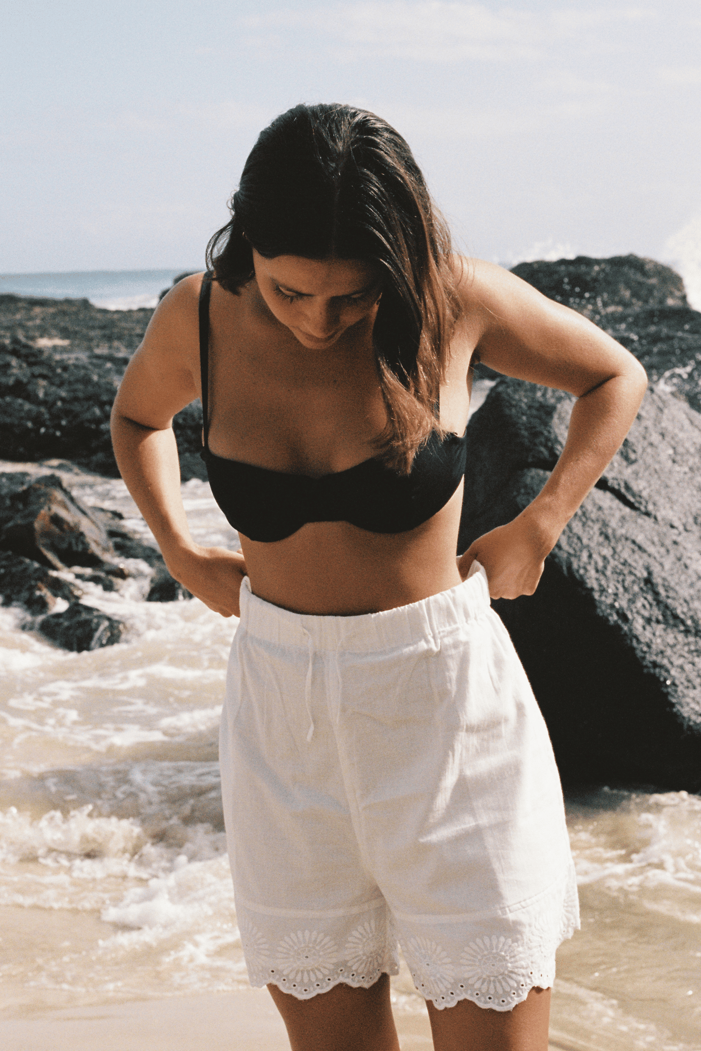 Alba Short - White