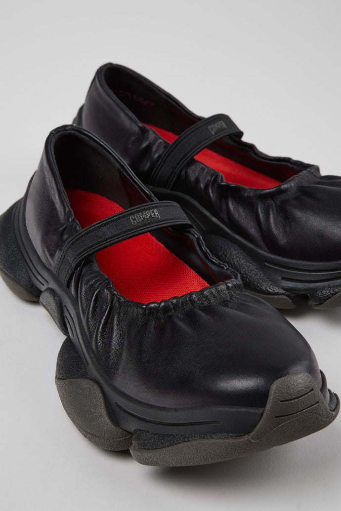 Karst 2 Black Leather Sneakers for Women - close-up view